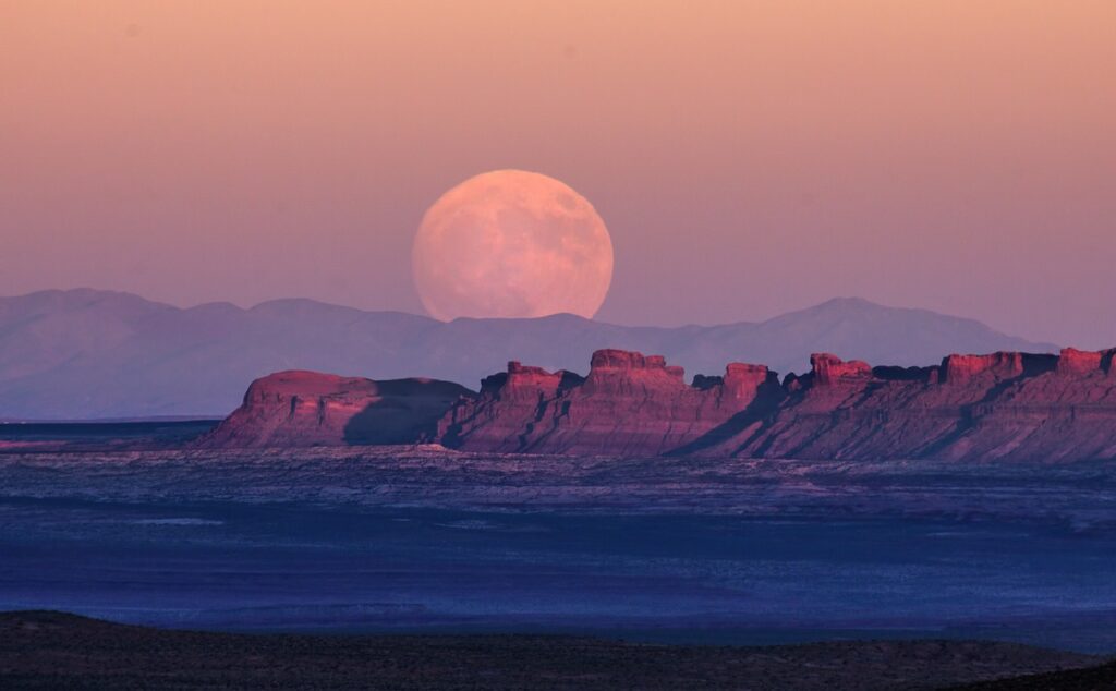 moon, rising, full moon-4317426.jpg